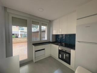 Location Appartement à Calle ciriaco garrido 10. Piso recien reformado y amueblado todo a estrenar