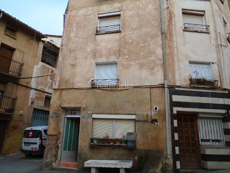 Foto 3fc6c0ec-3782-43ab-8163-2ff3f1d2f900. Piso en calle pedro josé trevijano 2b piso con merendero, tratero y bodega en Albelda de Iregua