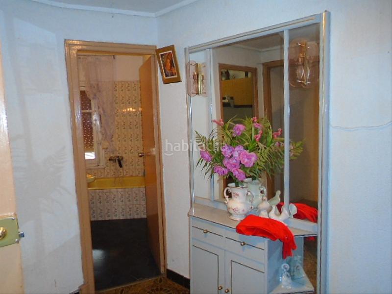Foto 5ac907ba-2249-4e08-9ae2-bdfb6d9452f6. Piso en calle pedro josé trevijano 2b piso con merendero, tratero y bodega en Albelda de Iregua