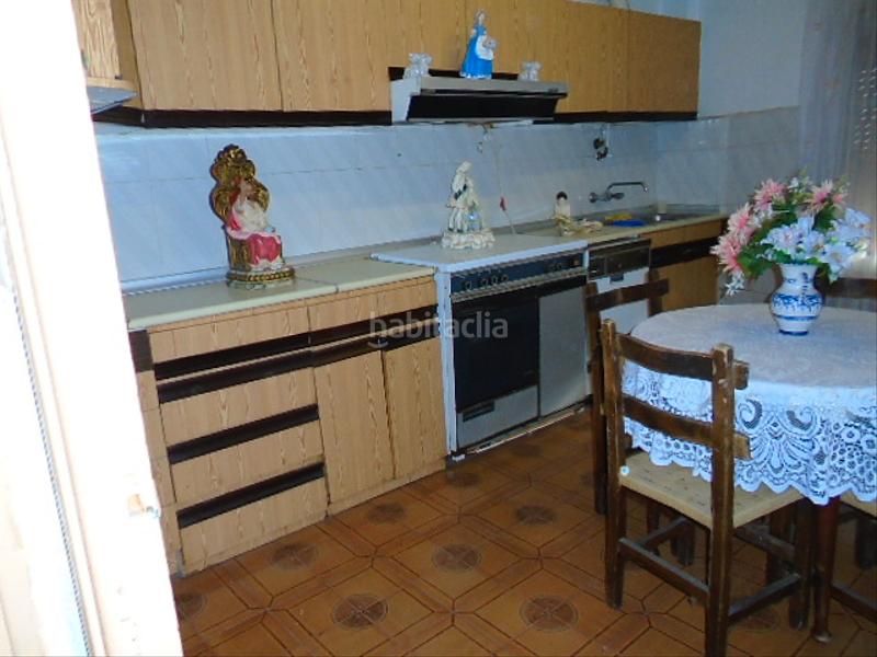 Foto ea5d3de6-1b14-4309-9e6f-5c9d45ce73e1. Piso en calle pedro josé trevijano 2b piso con merendero, tratero y bodega en Albelda de Iregua