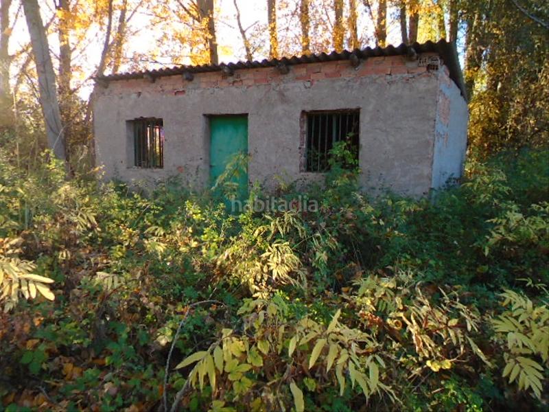 Foto 53feed16-01ce-4bd8-b652-01bc60885104. Finca rústica en Albelda de Iregua