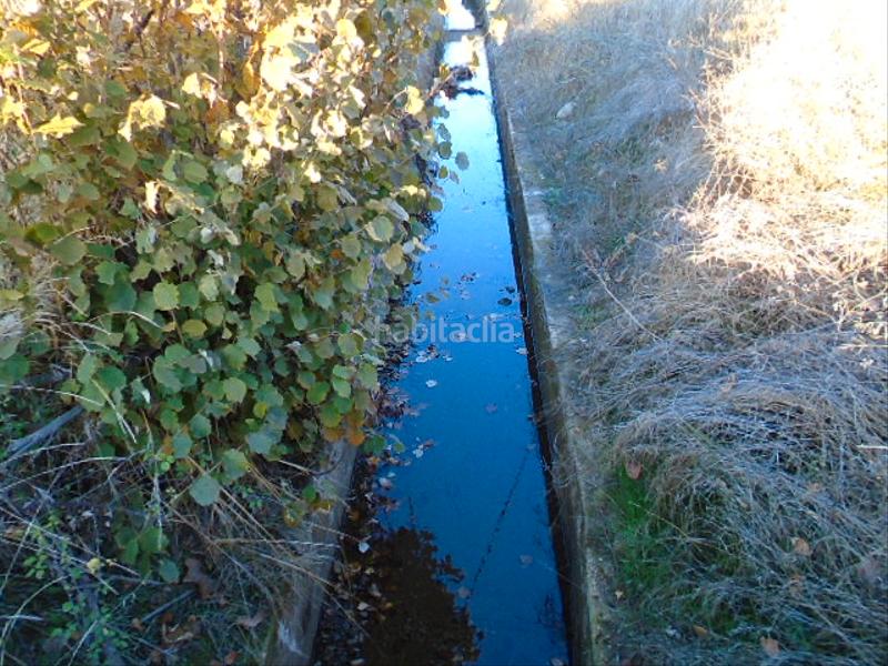 Foto d5a187e3-1871-4a32-9a50-efe69698efe1. Finca rústica en Albelda de Iregua