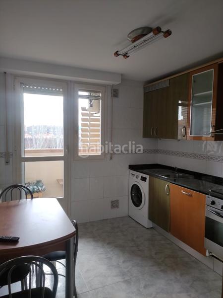 Foto 7d5cc059-bee2-40ca-a407-7613e38451f7. Miete appartement mit heizung parking pool in Portillejo - Valdegastea Logroño