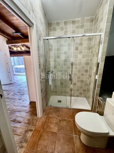 Foto a7283f85-dcee-4ad6-85ca-d6eb77b05483. Casa in calle cosme garcía 14 in Lardero