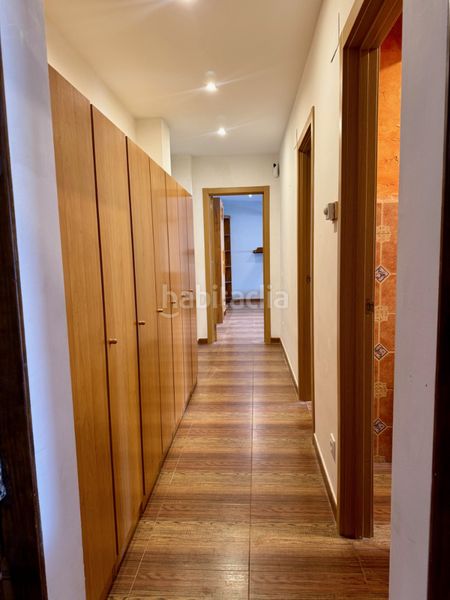 Foto f453654c-6c0b-4add-934e-a91e18c2a64f. Casa in calle cosme garcía 14 in Lardero