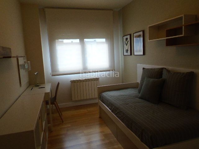 Foto 34e7da4b-6fd9-4ac2-ac1a-4758ae0175c0. Rent flat with heating parking pool in La Cava - Fardachón Logroño