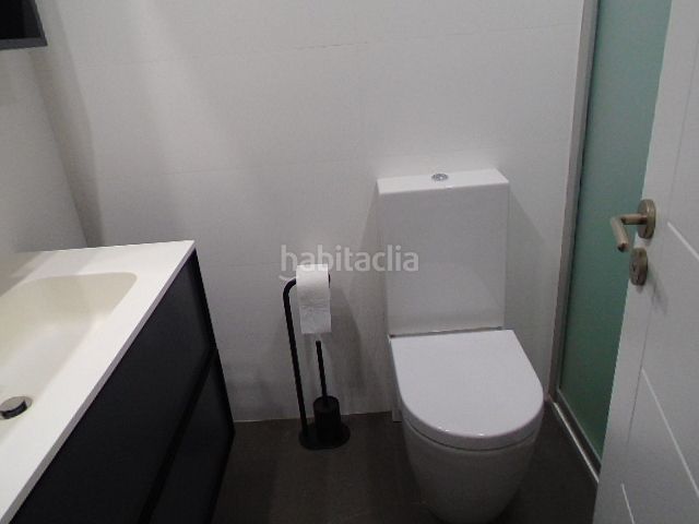 Foto a8250176-5649-48de-9f44-a8add9f60691. Rent flat with heating parking pool in La Cava - Fardachón Logroño