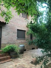 Alquiler Masía  Calle san pedro 27. Casa con jardin proxima a logroño