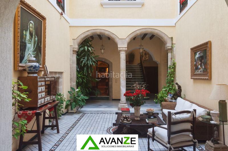 Foto 0f51fff4-7e1f-4d75-ac58-d4c5e731fbe0. Casa amb calefacció aparcament a Centro Mérida