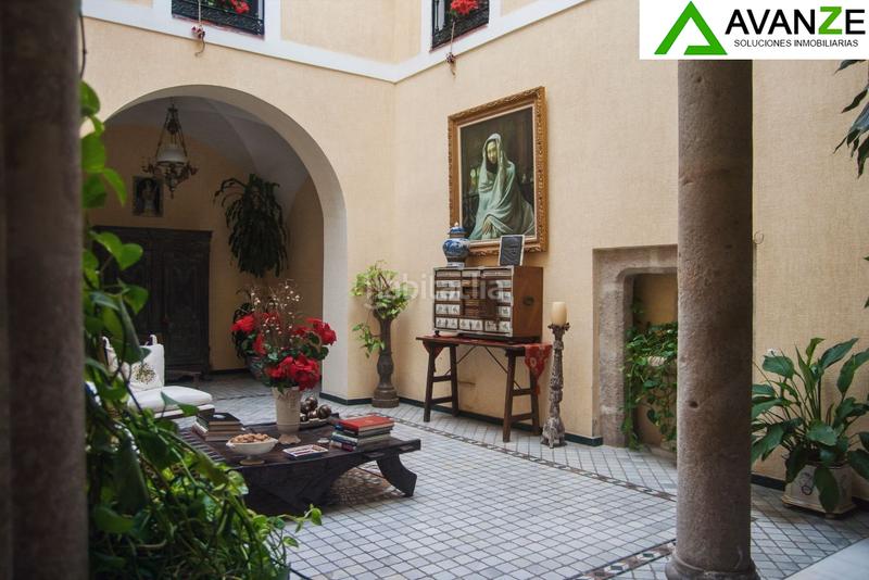 Foto 3b8af200-b033-4e5f-81ba-785573af5ba0. Casa amb calefacció aparcament a Centro Mérida