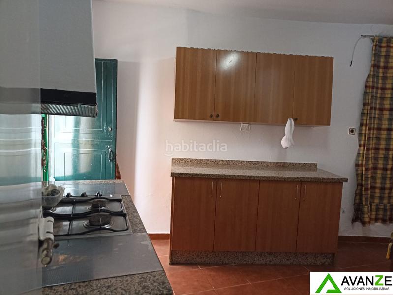 Foto a0c8dd72-c456-4fed-a944-4f8186a7c588. Casa a mayor 1 a Aljucén