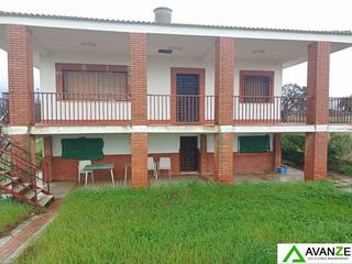 Maison à Valverde de Mérida. Casa en venta en valverde de mérida, 3 dormitorios.