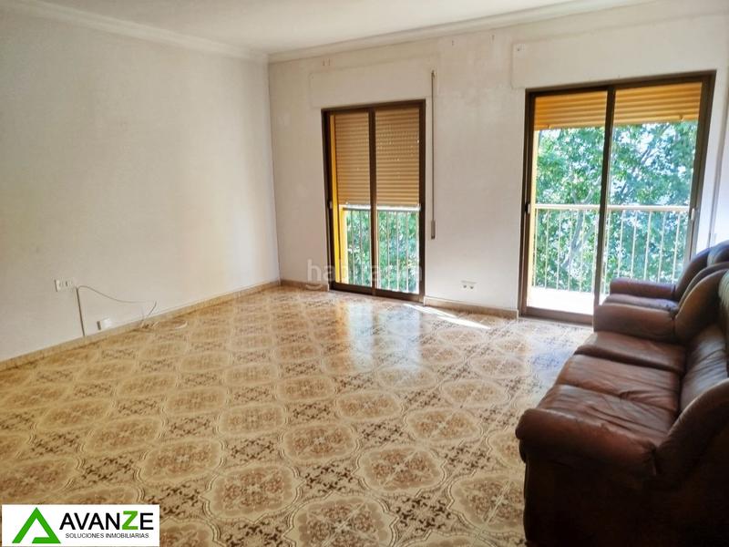 Foto bc2bb4ed-85b9-492e-8d74-df04ba0b7384. Appartamento con parcheggio in Centro Mérida