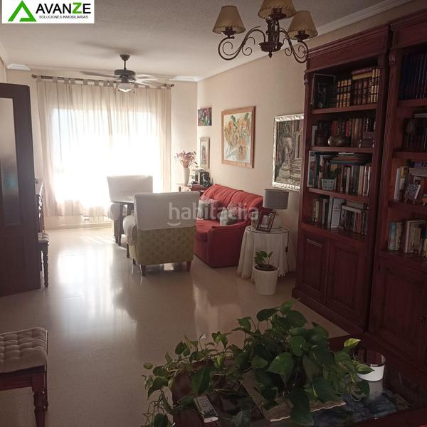 Foto 80bd0f1d-7109-4ed8-b092-a987d8245c49. Xalet amb calefacció aparcament a Norte Mérida