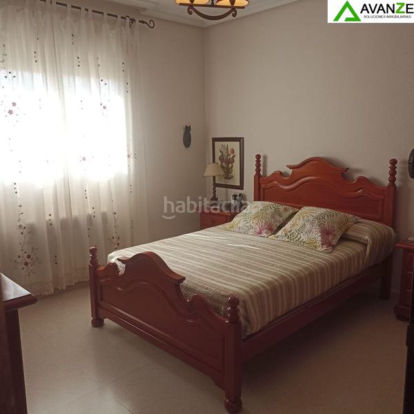 Foto 90f28f0a-abca-4626-8aa4-c9e7ebbde2d1. Xalet amb calefacció aparcament a Norte Mérida