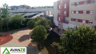 Lloguer Pis  Eugenio hermoso. Piso en alquiler en polígonos  nueva ciudad, 2 dormitorios.