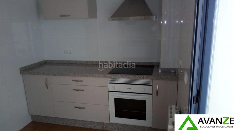 Foto 12c1d08f-b5d0-4d86-b5b3-ae1c15f0af31. Location appartement avec chauffage parking dans Oeste Mérida