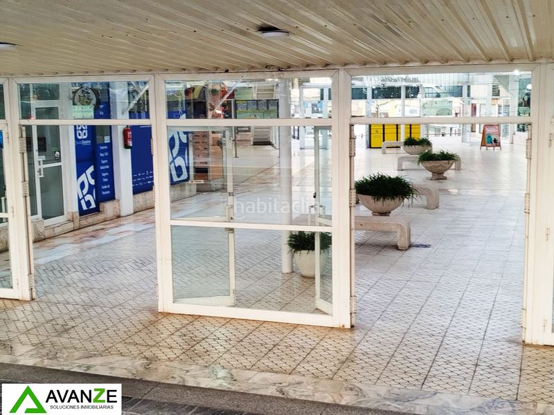 Foto ba56e24a-945f-4abd-b674-1248feee4e6b. Local comercial a Centro Cáceres