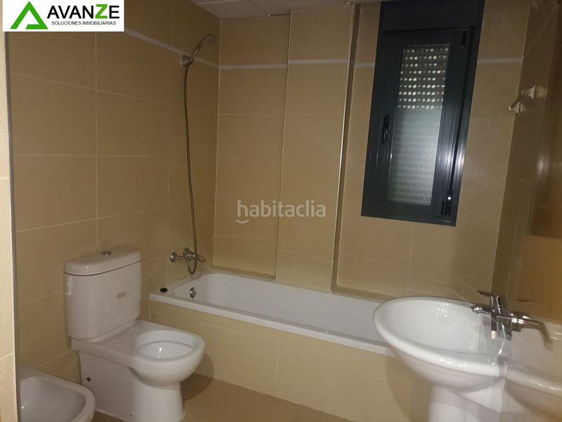 Foto bf0e8e8a-3435-4365-a560-b9a7b22a5eb8. Pis amb calefacció aparcament a Norte Mérida