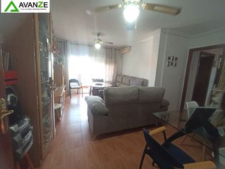 Flat in Oeste. Piso en venta en mérida, 3 dormitorios.