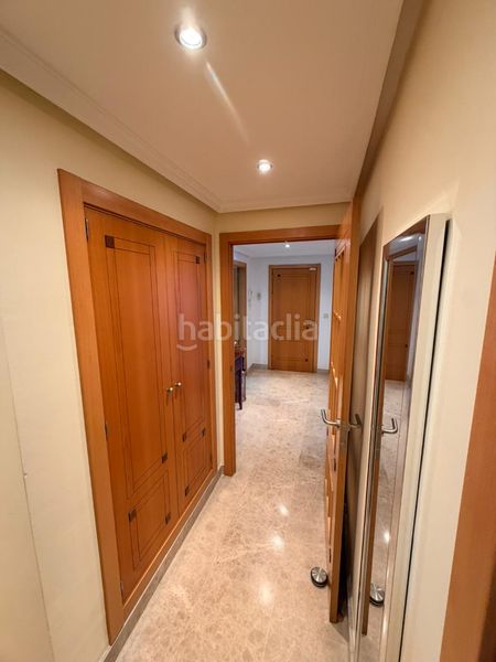 Foto 5d236894-9189-4c9c-98d1-818739b3ea3c. Flat in Centro Ceuta