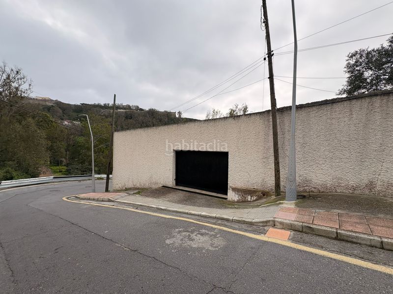 Foto 92f875d6-2ce2-40f8-8917-907ddb7d06a6. Xalet amb xemeneia calefacció aparcament piscina a Ceuta