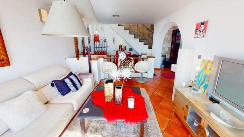 Foto 257c380a-ceb5-4234-bd02-6bdd88a79b50. Casa a schiera con riscaldamento parcheggio piscina in Ceuta