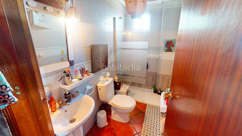 Foto 45ffec2a-aac6-4c14-8580-495a40c0fde7. Casa adossada amb calefacció aparcament piscina a Ceuta