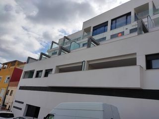 Rent Studio in Avenida de áfrica 3