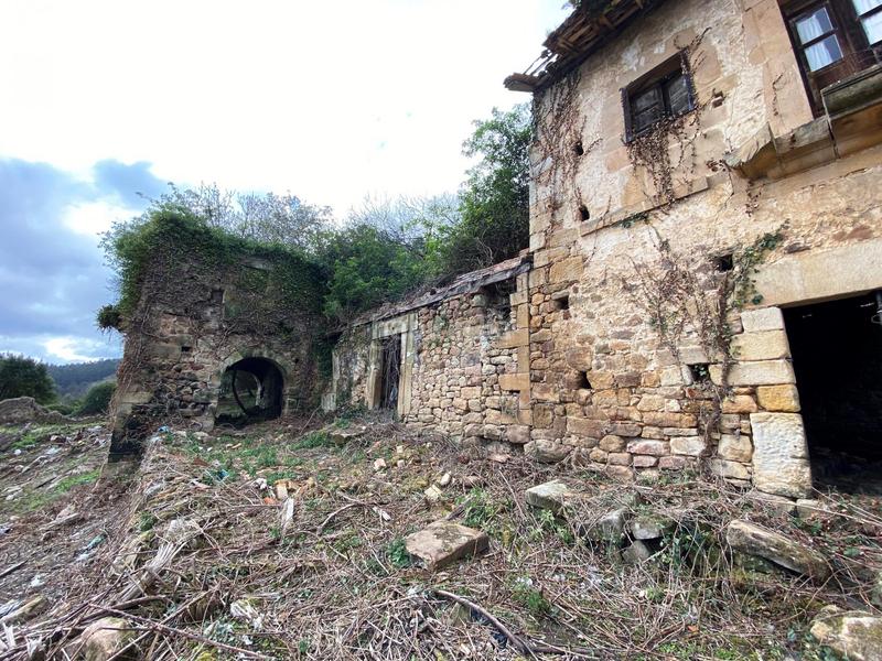 Foto 19bc5b7c-c48d-4fee-9a3b-44d91196ed7b. Finca rústica a Tazones - Argüero Villaviciosa