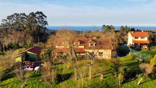 Casa en Pra-Nueva-Hontoria-Naves. Venta de casa con vistas al mar