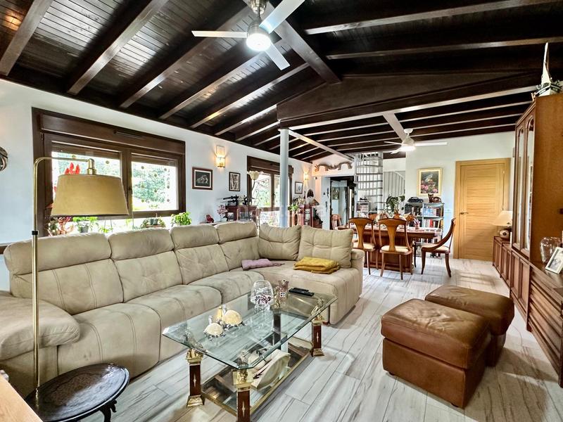 Foto 1f2e9c3c-3e4a-48fc-94b5-5dd11d7ff6a3. House with heating parking in Pría-Nueva-Hontoria-Naves Llanes