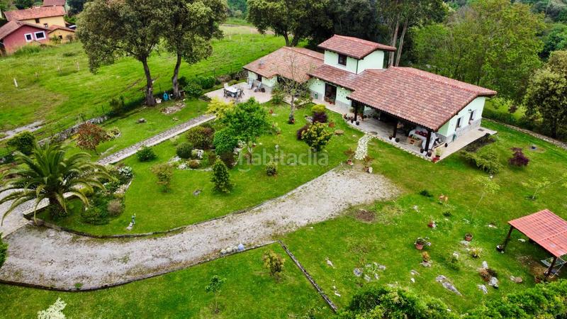 Foto 2087c885-2ba4-4165-bf45-d2be8ec38b3a. House with heating parking in Pría-Nueva-Hontoria-Naves Llanes