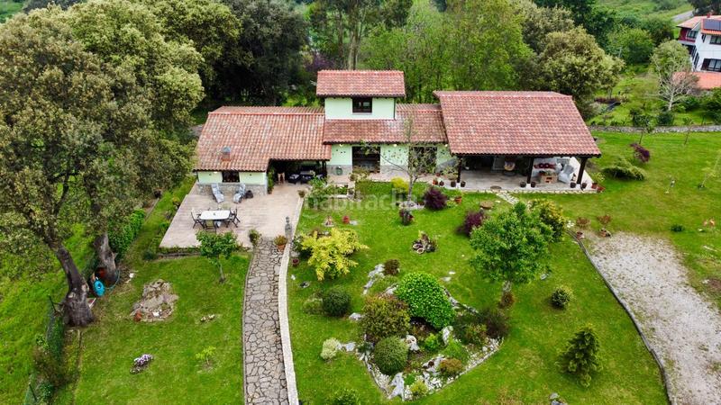 Foto 96b7e172-c9f0-47f4-8e35-5c90c747e759. House with heating parking in Pría-Nueva-Hontoria-Naves Llanes