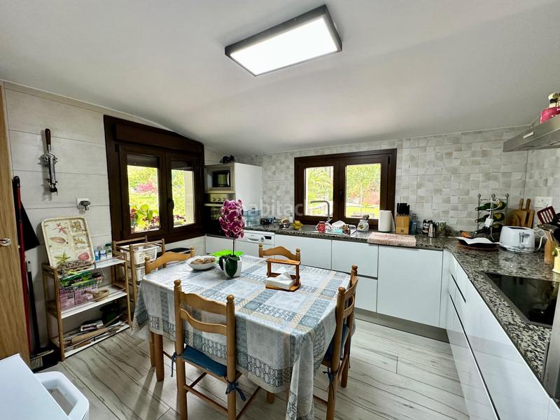 Foto a9d23d12-5c47-4aae-9e98-7e2432d45c7a. House with heating parking in Pría-Nueva-Hontoria-Naves Llanes