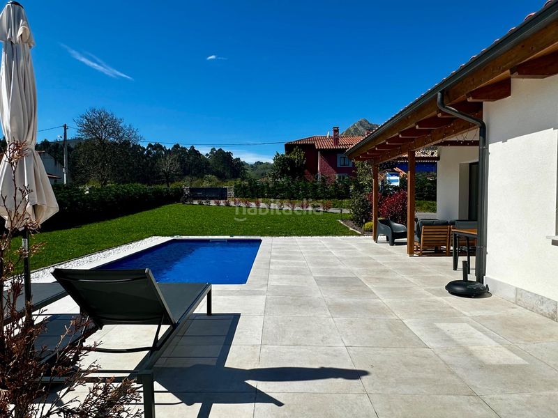 Foto 7a86038d-a560-43cc-8990-ba090b383ea1. Casa amb calefacció aparcament piscina a Ribadesella