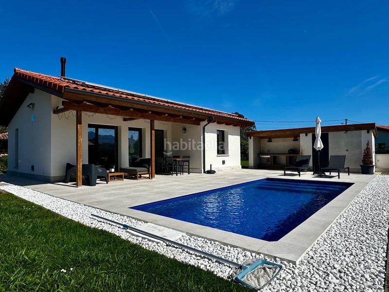 Foto 93a369e7-3e1d-4004-a500-60b45108174a. Casa amb calefacció aparcament piscina a Ribadesella