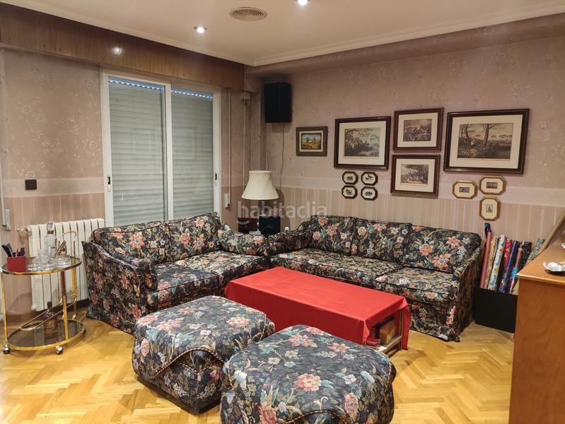 Foto c34300e0-78cc-4146-b9dd-ce8001fabfd3. Duplex con riscaldamento in Feria Albacete