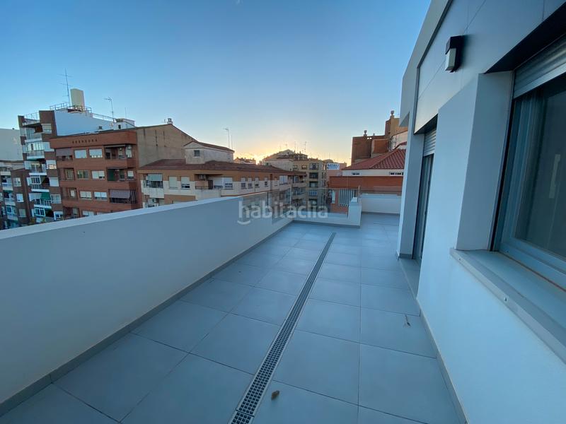 Foto 710f2bd6-a750-4029-bc23-ad03e06c1150. Location attique avec chauffage parking dans Feria Albacete