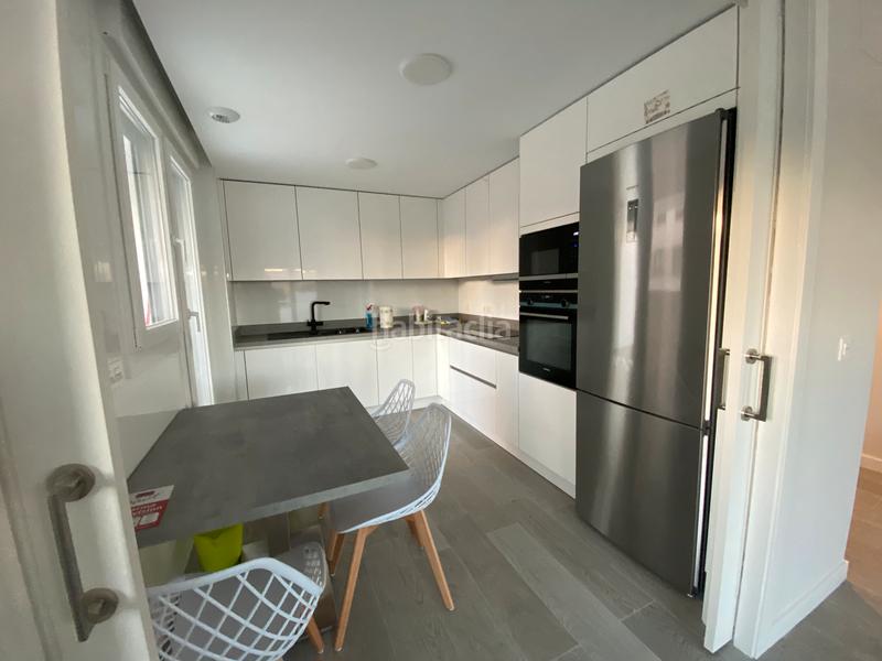 Foto 0a239ec0-2638-469c-ac5e-ad2eb8185ed1. Rent penthouse with heating parking in Feria Albacete