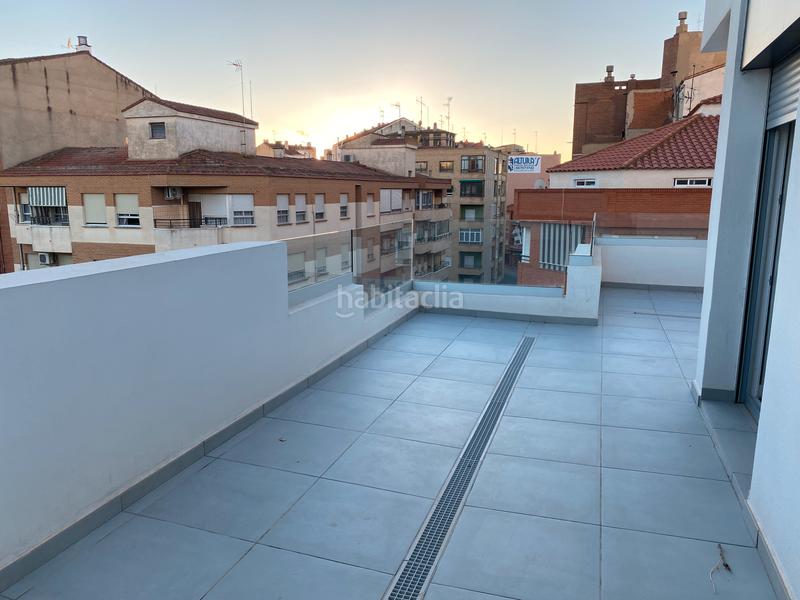 Foto 98d6c9e9-97e4-493f-8414-7bf0a85c0673. Rent penthouse with heating parking in Feria Albacete