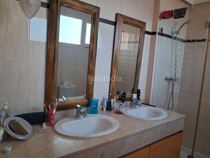 Foto 26ebfdcf-79ec-4acc-916e-71740654d642. Rent towny house with heating parking pool in Facultad de Medicina Albacete