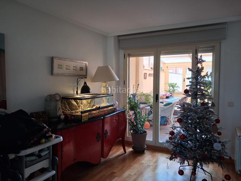 Foto 3192a711-4057-47f1-8bed-cd316d823c50. Rent towny house with heating parking pool in Facultad de Medicina Albacete