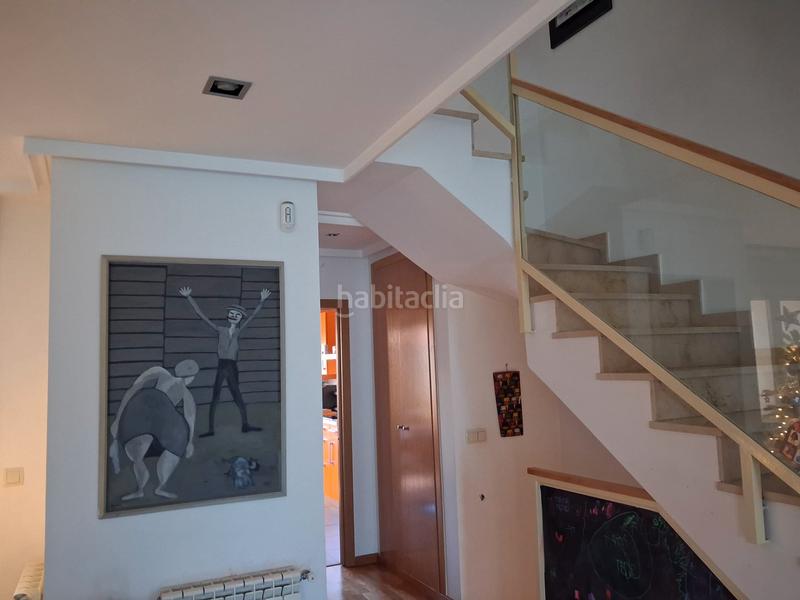 Foto 6a8e7c57-1718-4af3-b317-6501587d38ab. Rent towny house with heating parking pool in Facultad de Medicina Albacete