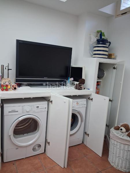 Foto 714abe63-a93d-4e9d-bb5c-444f07ab1162. Rent towny house with heating parking pool in Facultad de Medicina Albacete