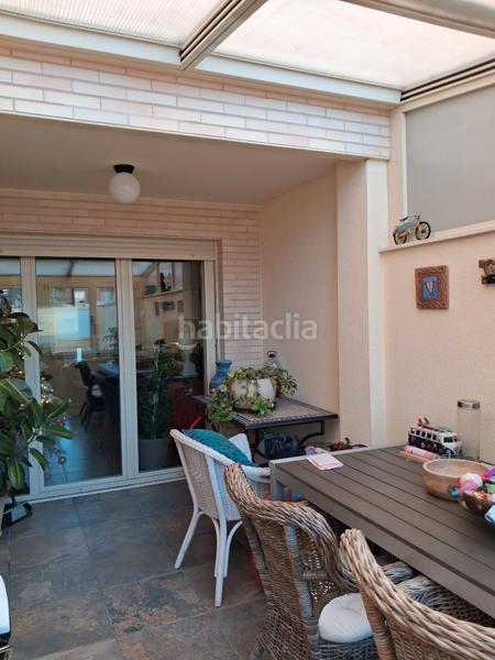 Foto 9c35392c-d3d8-4bbe-bdfc-002e651f5d1f. Rent towny house with heating parking pool in Facultad de Medicina Albacete