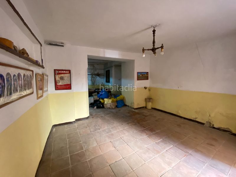 Foto d2298608-f9a1-4189-958a-c293851fdd59. Casa amb calefacció aparcament a Alcaraz