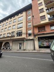 Local Comercial  Iturritza kalea. Local céntrico en berriz.