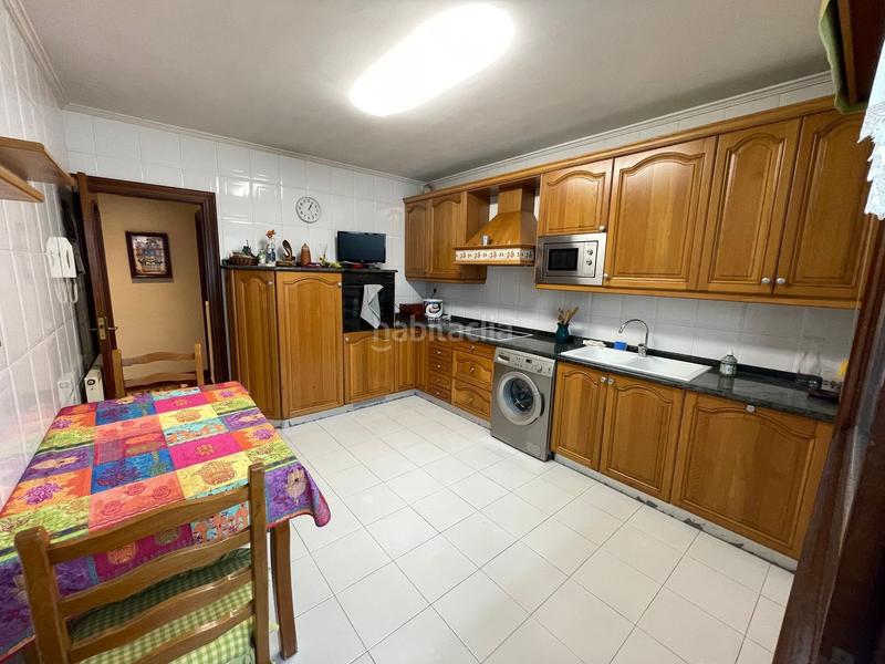 Foto 41e98615-6b8d-42e9-94e9-7b73bb2c45fc. Duplex avec chauffage parking dans Abadiño