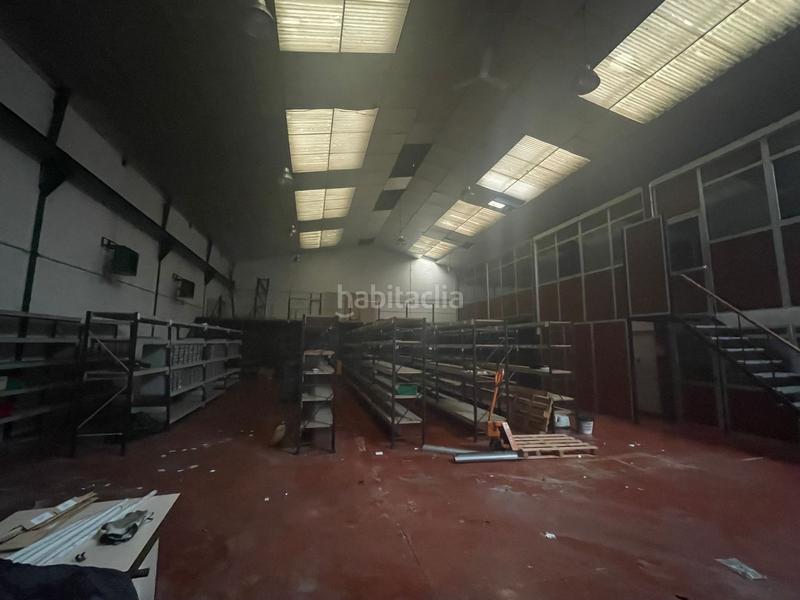 Foto e12af577-7ac5-478f-a281-06f78cb1357a. Bâtiment à usage industriel dans Abadiño
